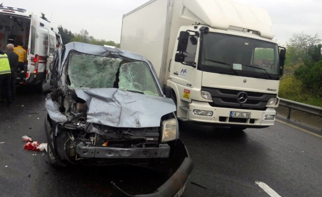 Düzce TEM otoyolunda kaza: 1 ölü Düzce TEM otoyolunda kaza: 1 ölü