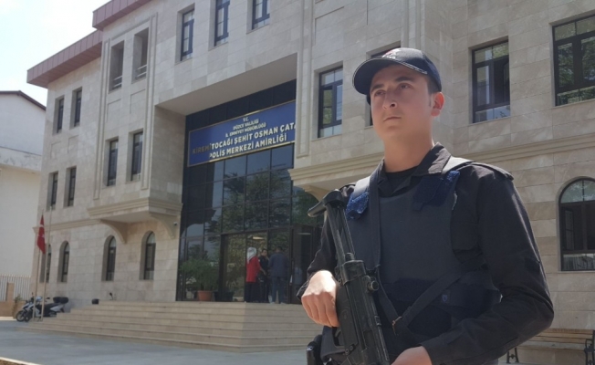 Polis merkezi yeni binasına taşındı Polis merkezi yeni binasına taşındı
