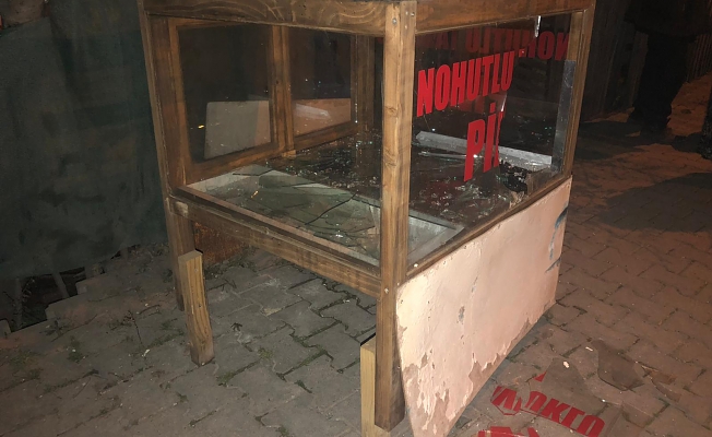 KADINLAR GÜNÜ'NDE KOCA DEHŞETİ! KADINLAR GÜNÜ'NDE KOCA DEHŞETİ!