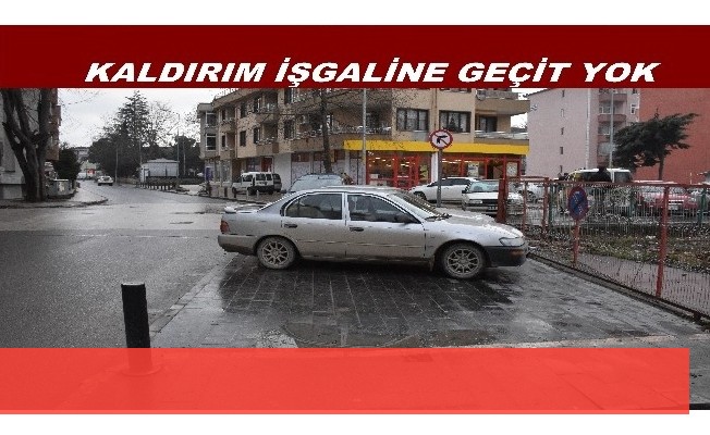 Kaldırıma parka ceza yağdı