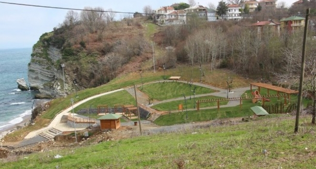 Kadınlar plajı, hazırlıklar tamamlanıyor