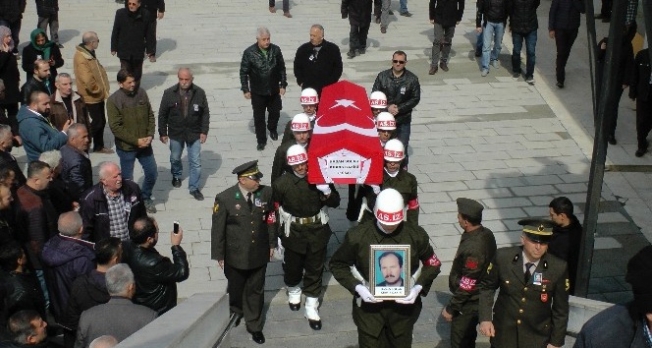 Kıbrıs Gazisi Solak defnedildi