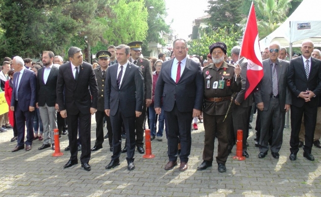 Akçakoca’da 19 Mayıs Atatürk’ü Anma Gençlik ve Spor Bayramı kutlandı