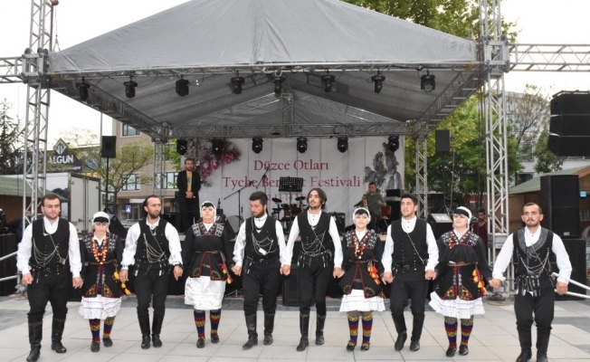 Halk dansları tam not aldı