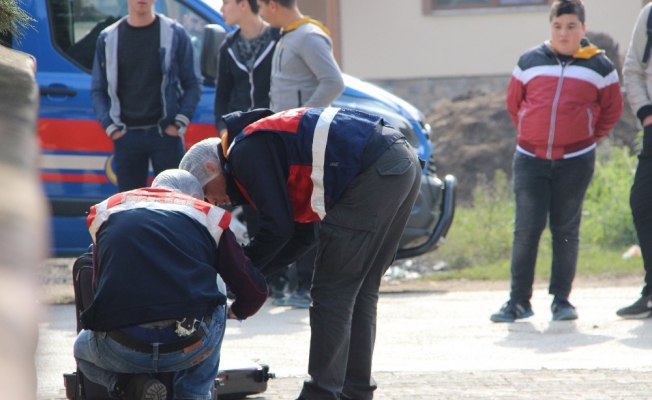2 milyon dolarlık ziynet eşyalarını çalıp, boş valizleri köy yoluna attılar