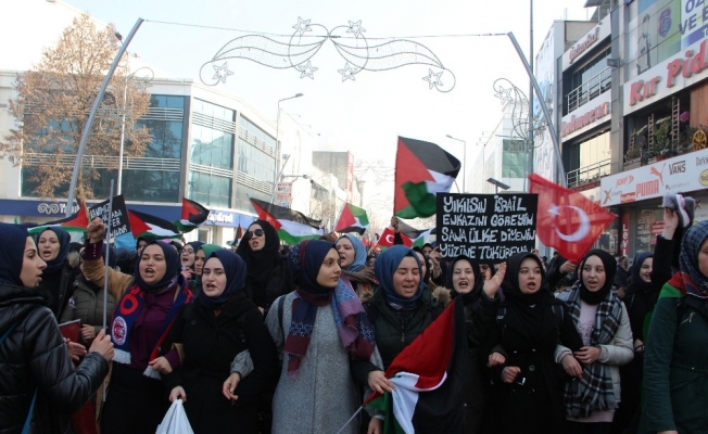 ABD’nin Kudüs kararı Düzce’de protesto edildi