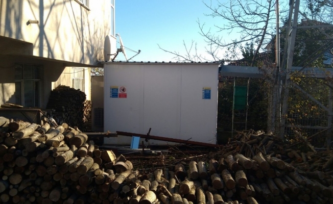 Baz istasyonunun aküleri çalındı