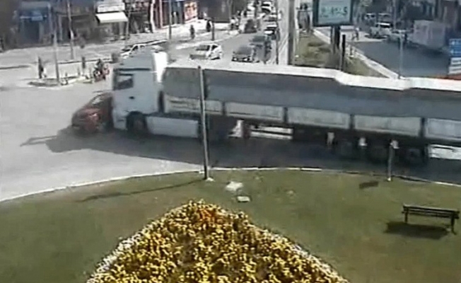 Kazalar güvenlik kameralarına böyle yansıdı