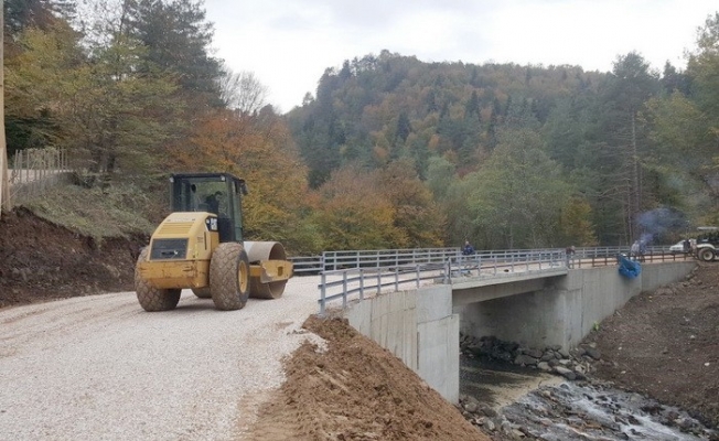 Yığılca’da Kemer Köprüsü inşaatı tamamlandı