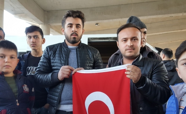 Düzceli gençlerin gönülleri Afrin’de