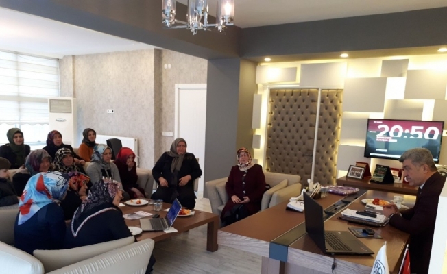 AK Parti Yığılca kadın kollarından Başkan Yiğit’e ziyaret