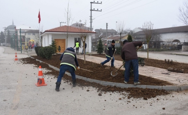 Düzce’de çevre düzenlemeleri yapılıyor Düzce’de çevre düzenlemeleri yapılıyor