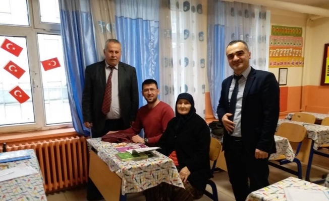 Yığılca’da okuma yazma kursları başladı