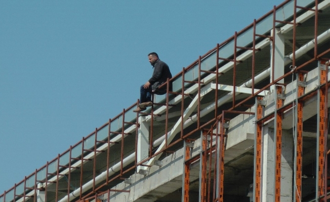 Akçakoca’da parasını alamayan işçi  intihara teşebbüs etti