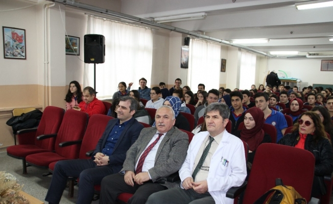 Belediye Başkanı Yemenici gençlerle buluştu