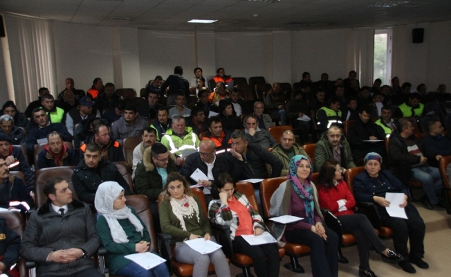 Akçakoca’da kadroya geçen personele iş sağlığı ve güvenliği işe giriş eğitimi verildi