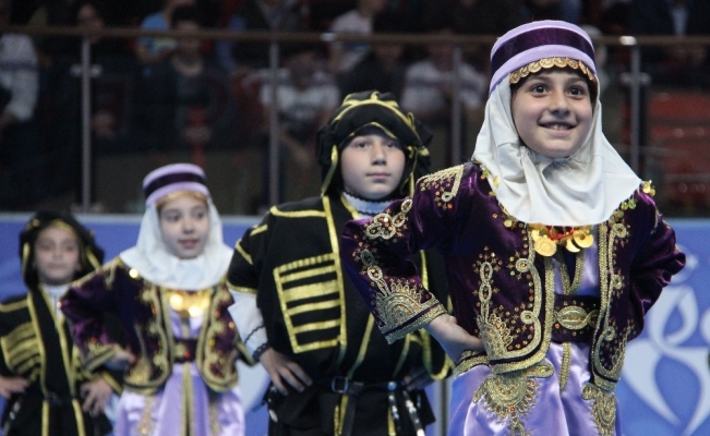 Çocukların gösterisi büyük ilgi gördü