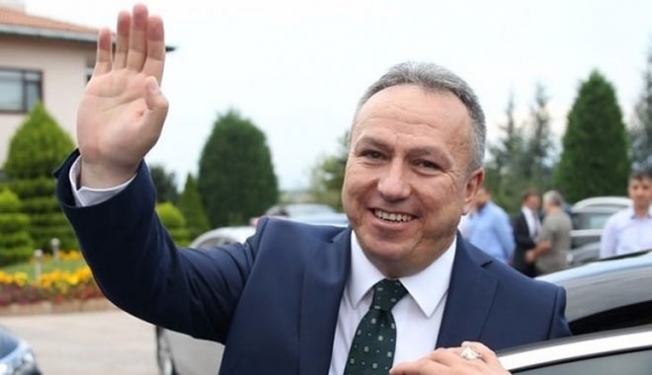 Düzce Eski Valisi Ali Fidan Bakanlıktaki görevinden alındı.