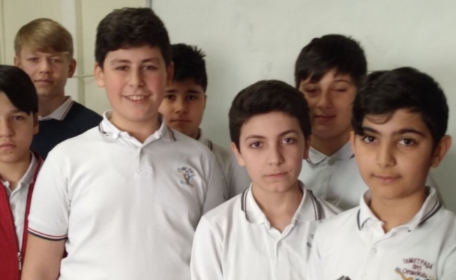 İsmetpaşalı öğrencilerden görme engellilere özel zeka küpü