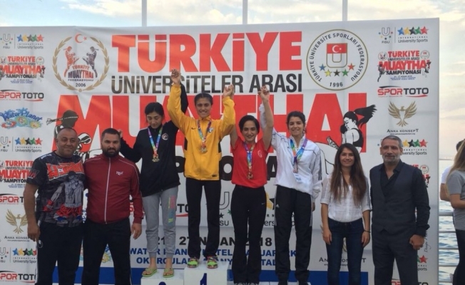 Düzce Üniversitesi Muay Thai’de Türkiye şampiyonu oldu