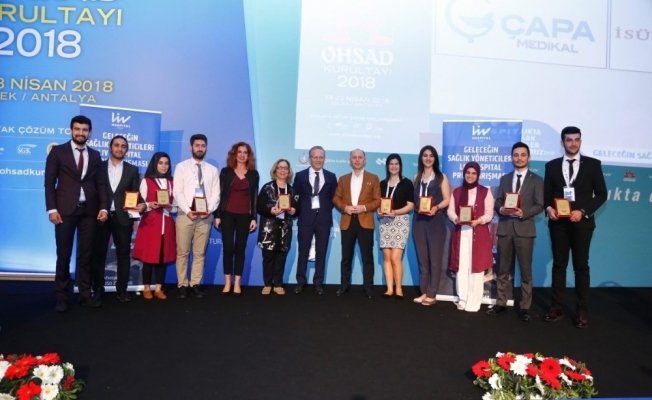Geleceğin Sağlık Yöneticileri Proje Yarışması’nda 1.’lik ödülü DÜ’nün