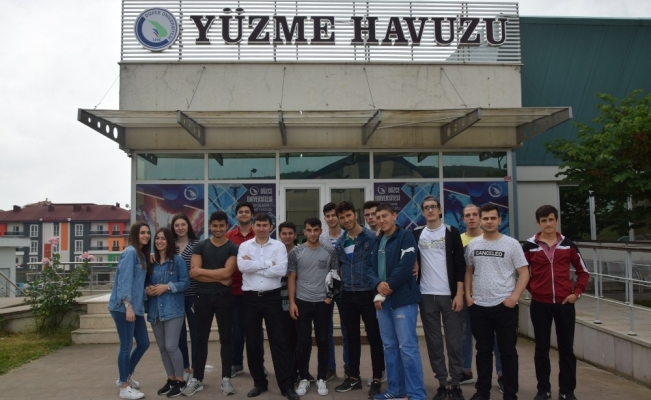 Lise öğrencilerinden Düzce Üniversitesi’ne ziyaret
