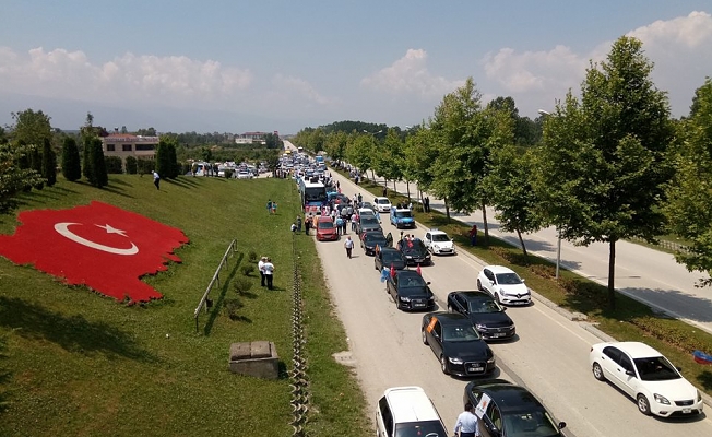 AK PARTİ'DEN GÖVDE GÖSTERİSİ