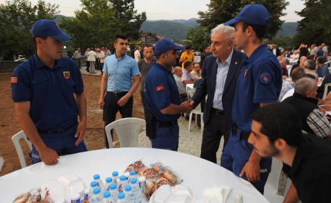 Teber cami açılışına katıldı
