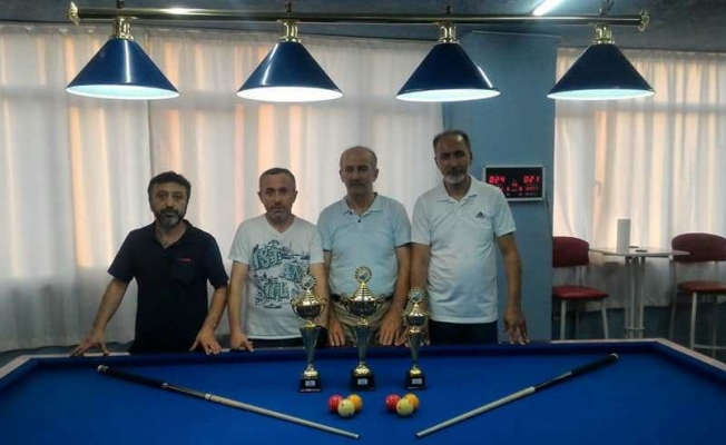 Bilardonun şampiyonu Muzaffer Kahraman Bilardonun şampiyonu Muzaffer Kahraman