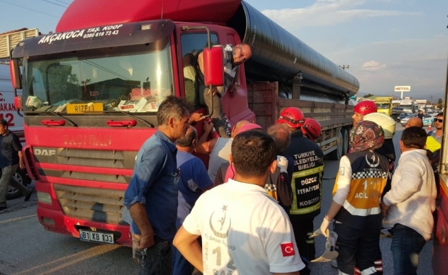 Aniden Fren Yaptı. Kabinde Sıkıştı Aniden Fren Yaptı. Kabinde Sıkıştı