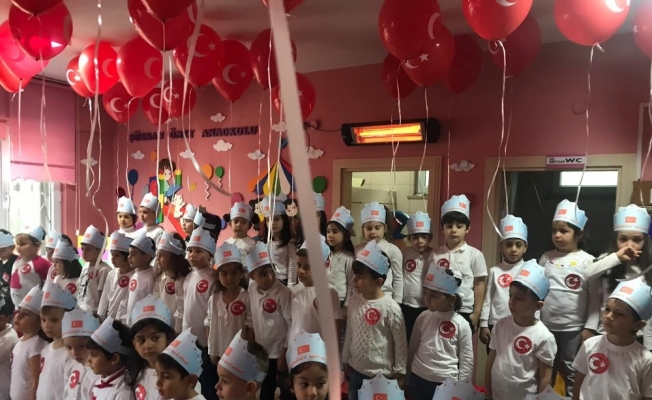 Minik öğrenciler Cumhuriyet Bayramını kutladı