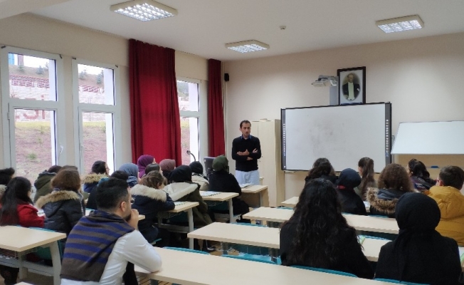 Düzce Turgut Özal Anadolu Lisesi’nden Düzce Üniversitesi’ne Ziyaret