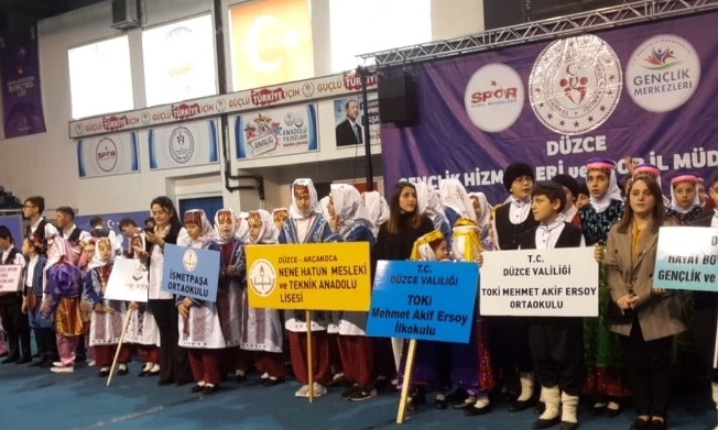 Halk oyunları şampiyonları belli oldu