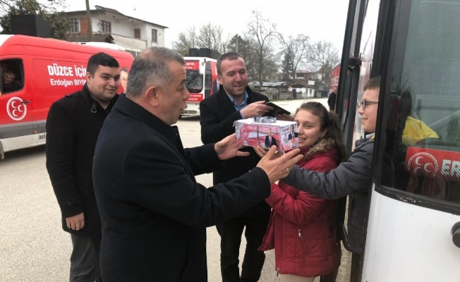 Başkan Adayı Bıyık’a en anlamlı hediye