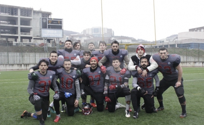 Düzce Üniversitesi çeyrek finalde