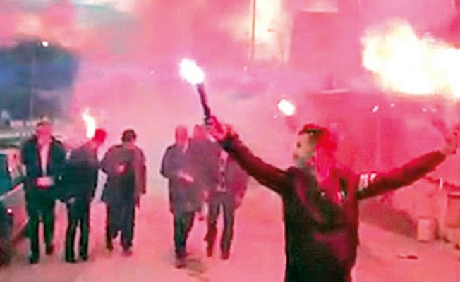 EZANA BÜYÜK SAYGISIZLIK!