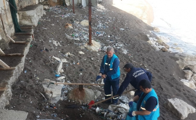 Akçakoca’da sahiller yaza hazırlanıyor Akçakoca’da sahiller yaza hazırlanıyor