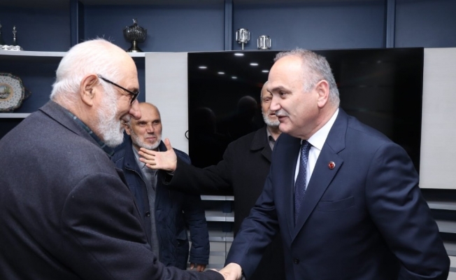 Başkan Özlü vatandaşın güvenoyunu aldı