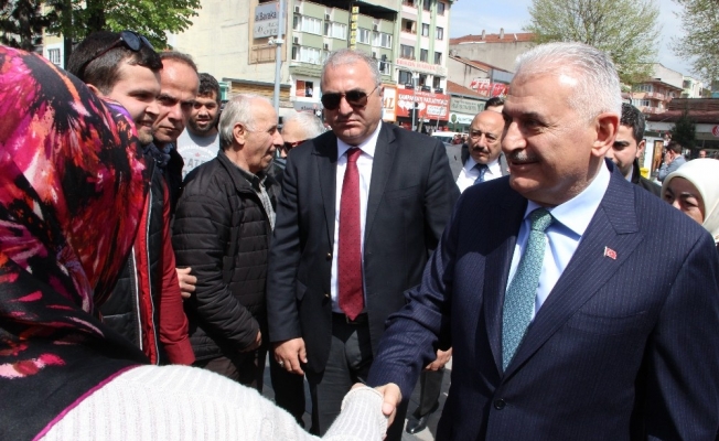 Binali Yıldırım, Başkan Özlü’yü tebrik için Düzce’ye geldi