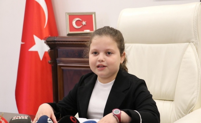 Düzce’de valilik koltuğuna Uyanık oturdu