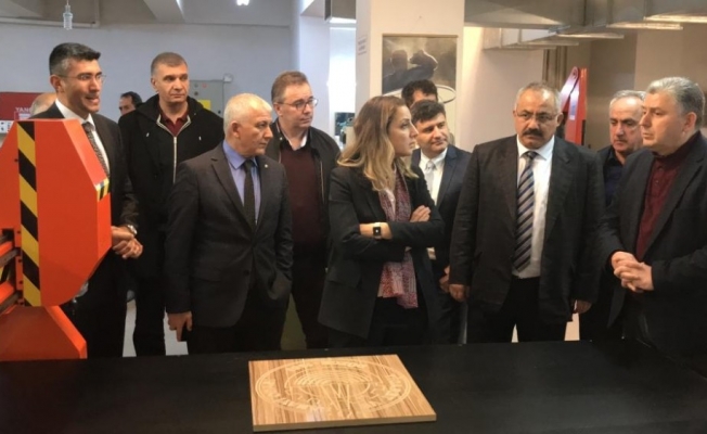 İş adamları Meslek Yüksekokullerini ziyaret etti
