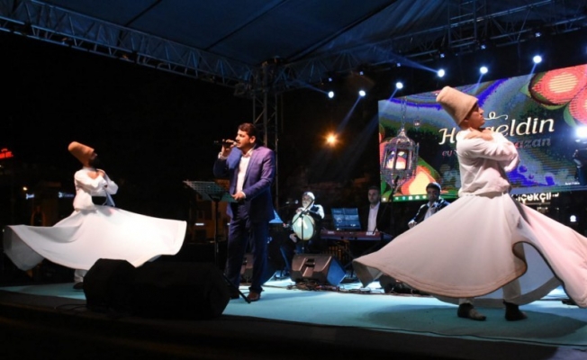 Mehmet Yiğit konseri ile etkinlikler başladı