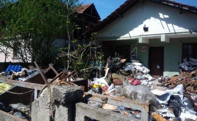 AĞA MAHALLESİNDE DEHŞETE DÜŞÜREN OLAY…