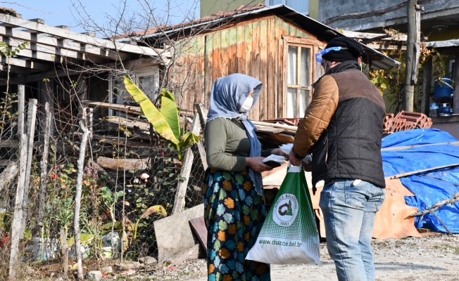 DÜZCE BELEDİYESİ’NDEN MASKE ATAĞI