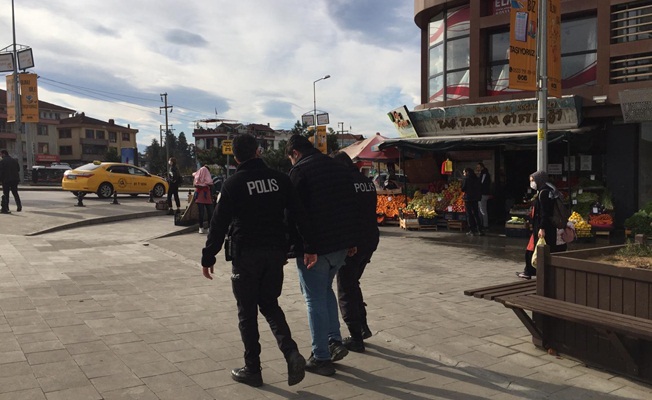 “İNTİHAR EDECEĞİM” DİYEREK POLİSİ ARADI