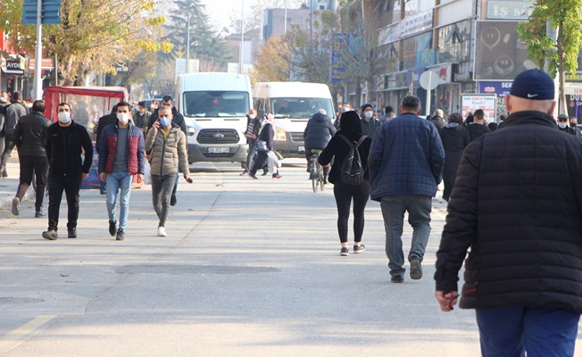 DÜZCE’DE VAKA SAYISI DÜŞMEYE DEVAM EDİYOR