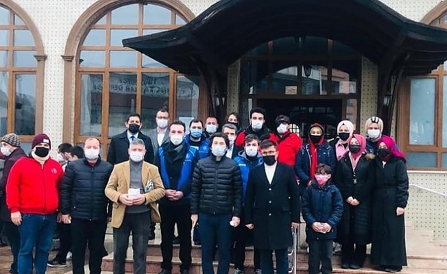 GENÇLER SABAH NAMAZINDA BULUŞTU GENÇLER SABAH NAMAZINDA BULUŞTU