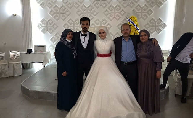 ARI VE GEDİK AİLELERİNİN MUTLU GÜNÜ