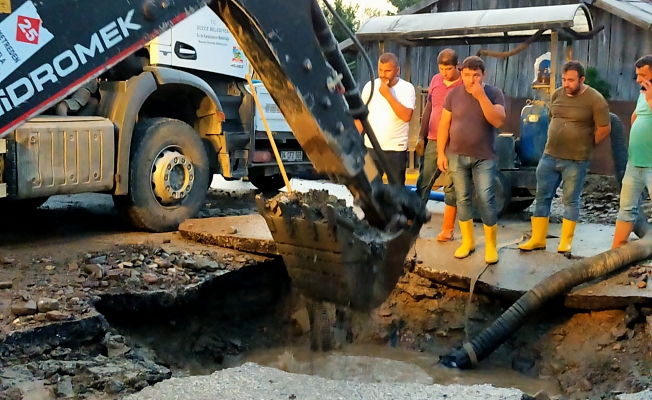 BELEDİYE’DEN GECE BOYU HUMMALI ÇALIŞMA