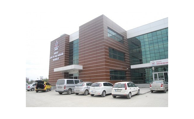 “DİŞ HASTANESİNDEN ŞİFA BULAMIYORUZ”